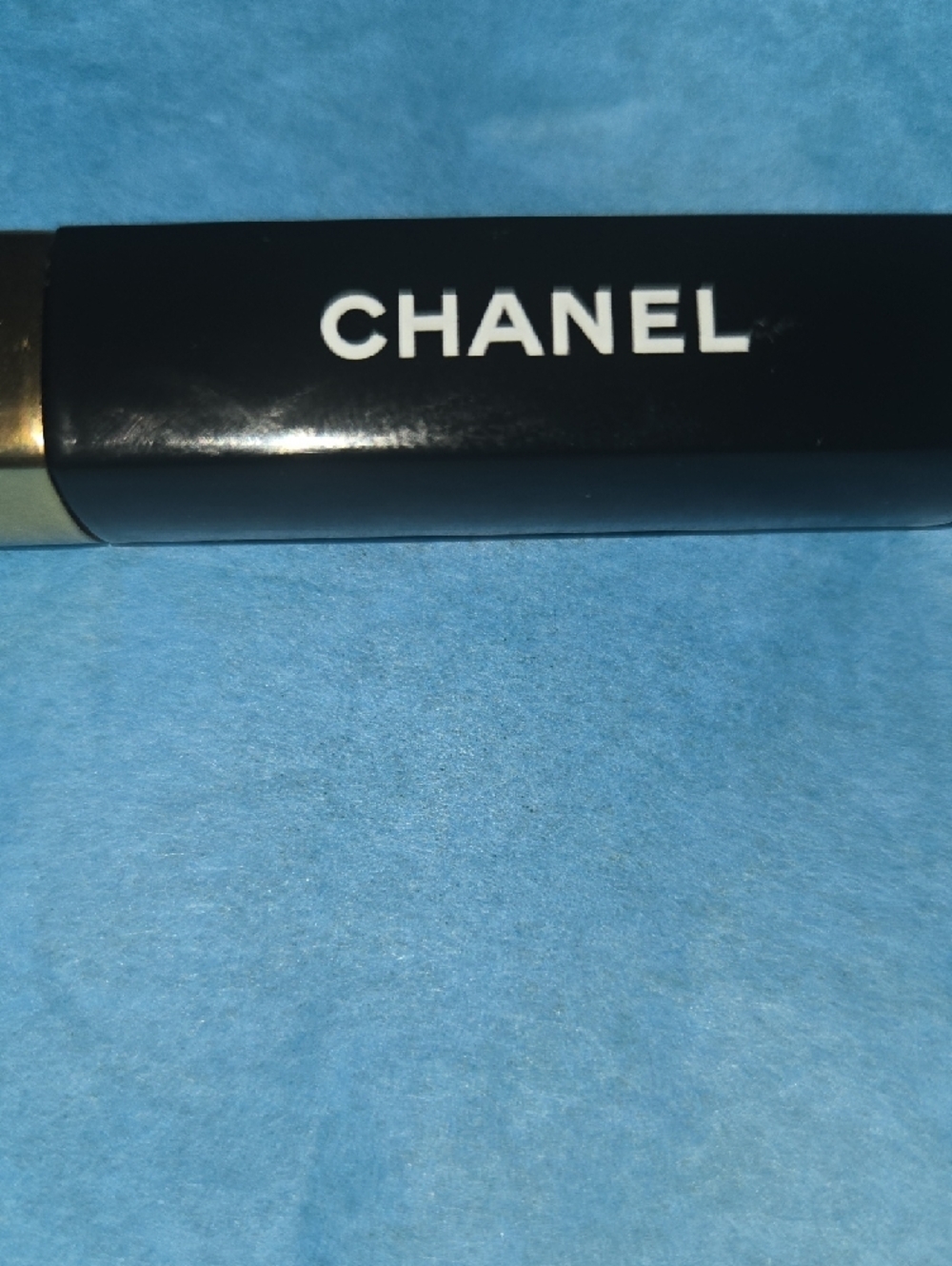CHANEL Dual-Ended Lip Color in Shade 180 Passionate Red - Picture 8 of 10